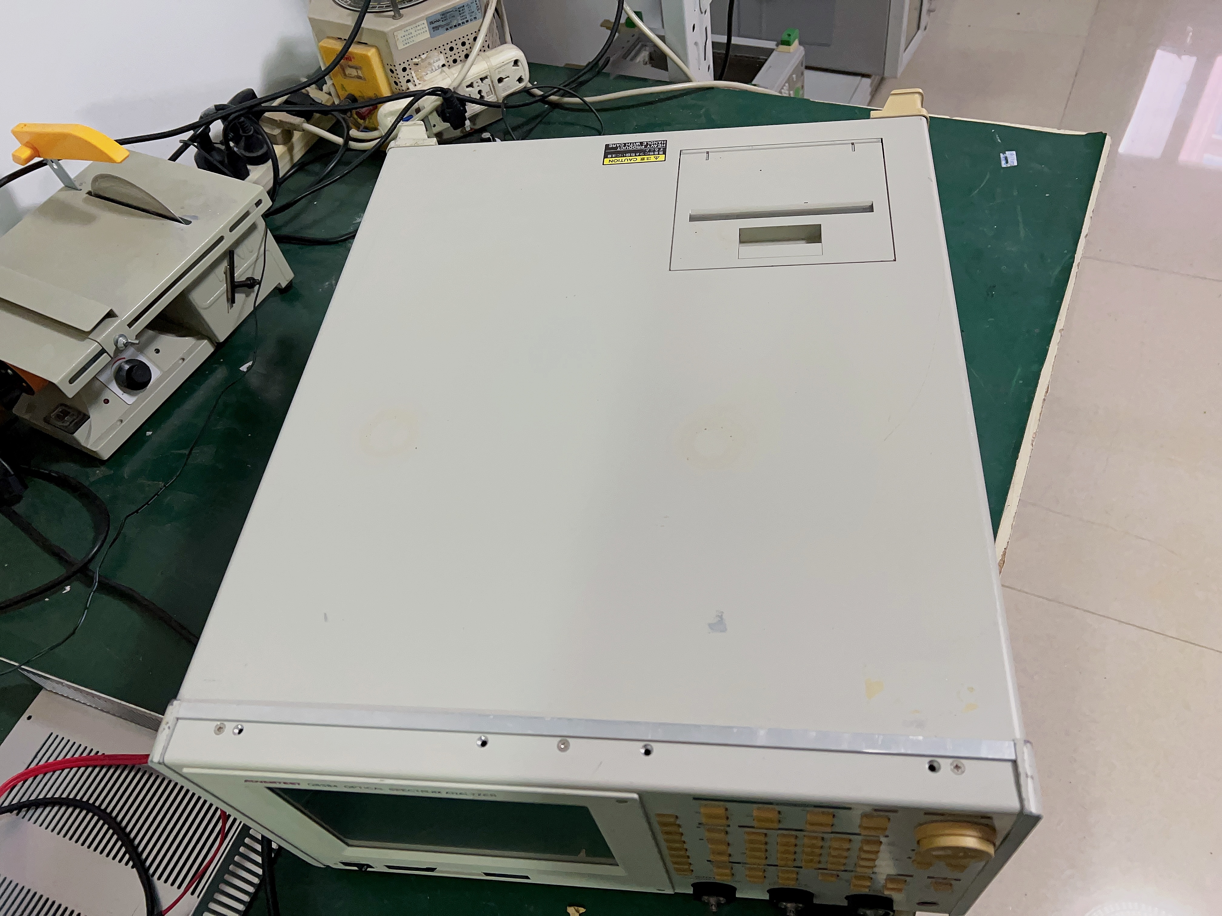 Q8384光谱分析仪爱德万Advantest故障：不显示维修案例