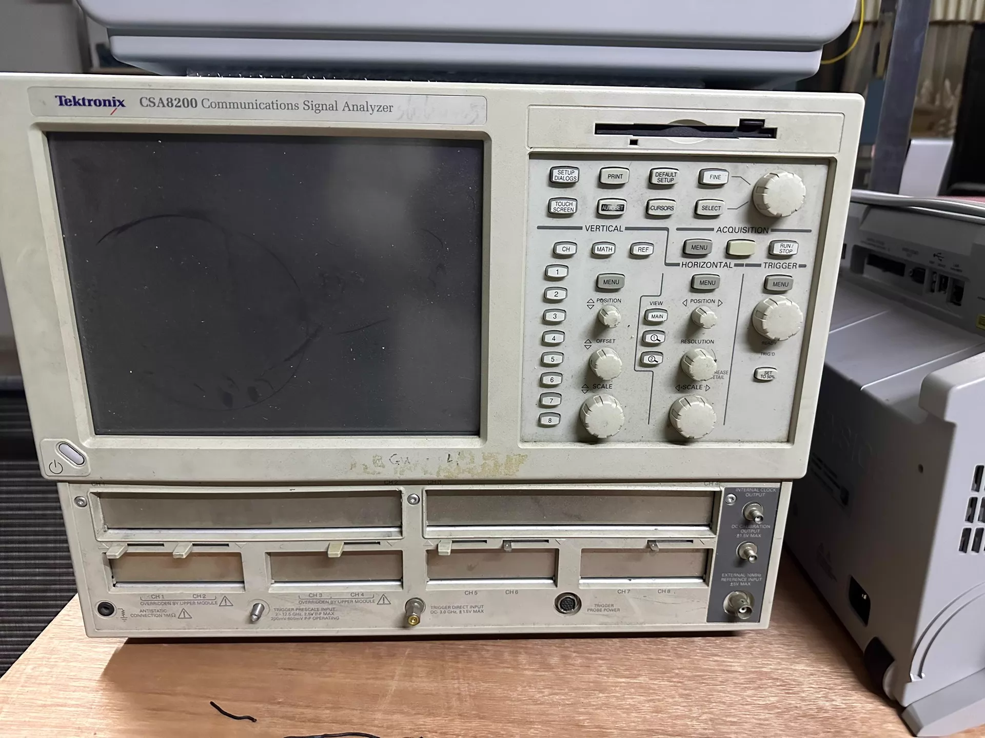 CSA8200示波器泰克Tektronix无法开机故障维修案